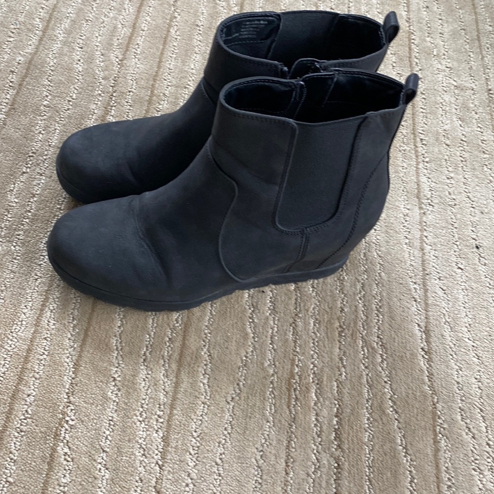 Black Wedge Boots
